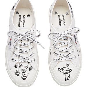 Superga Busy Bee Sneaker
